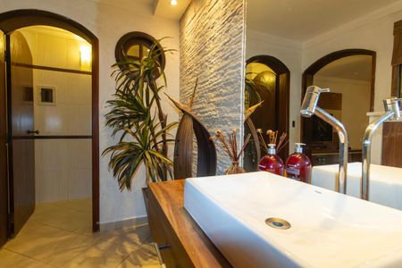 Casa à venda com 300m², 3 quartos e 4 vagasLavabo 1