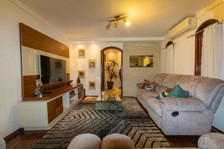 Casa à venda com 300m², 3 quartos e 4 vagasSala