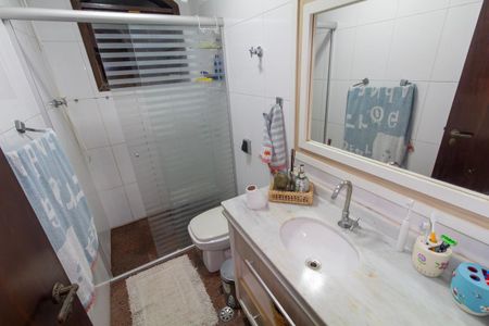 Casa à venda com 300m², 3 quartos e 4 vagasBanheiro 2