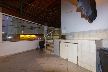 Casa à venda com 300m², 3 quartos e 4 vagasVaranda e área de serviço