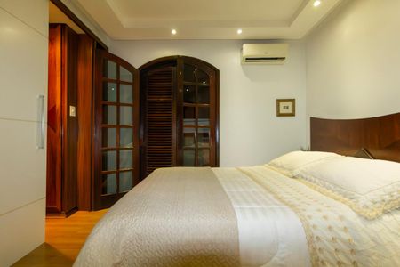 Casa à venda com 300m², 3 quartos e 4 vagasQuarto 1