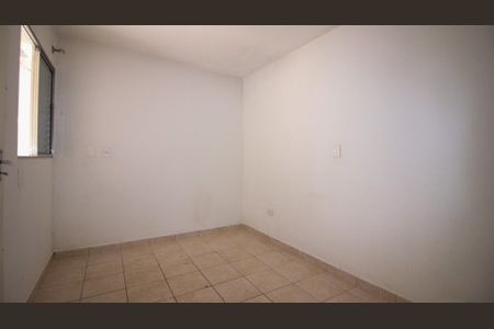 Sala/Quarto de casa para alugar com 1 quarto, 40m² em Jardim Record, São Paulo