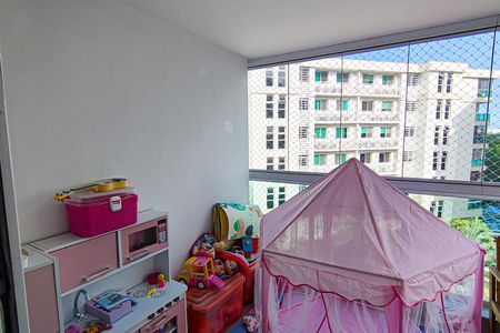 Apartamento à venda com 93m², 3 quartos e 1 vagaVaranda