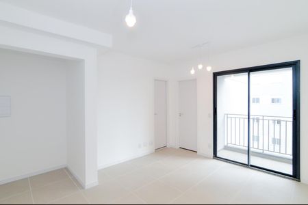 Sala de apartamento à venda com 1 quarto, 43m² em Vila Rosalia, Guarulhos