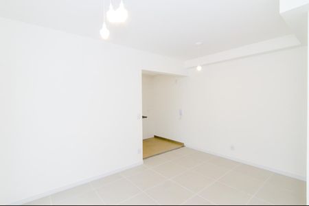 Sala de apartamento à venda com 1 quarto, 43m² em Vila Rosalia, Guarulhos