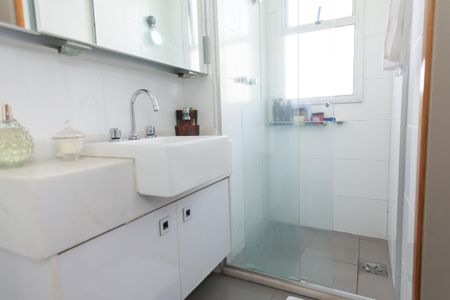 Apartamento à venda com 96m², 3 quartos e 2 vagasBanheiro da Suíte