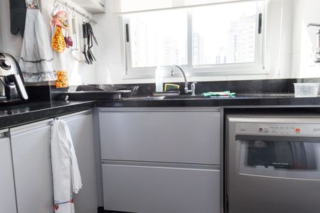 Apartamento à venda com 96m², 3 quartos e 2 vagasCozinha