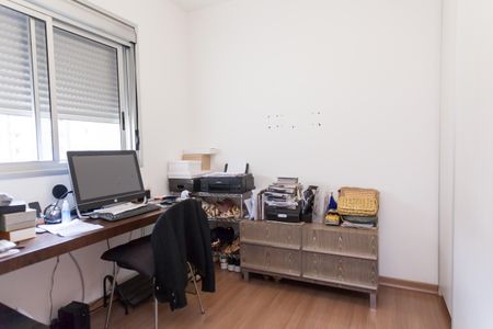 Apartamento à venda com 96m², 3 quartos e 2 vagasQuarto 1