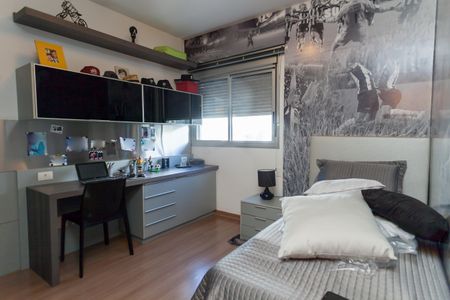 Apartamento à venda com 96m², 3 quartos e 2 vagasQuarto 2