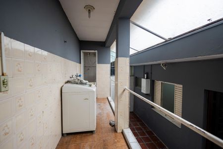 Casa à venda com 129m², 3 quartos e 2 vagasÁrea de Serviço