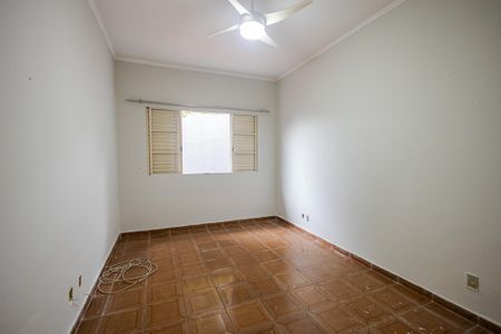 Casa à venda com 129m², 3 quartos e 2 vagasQuarto 2