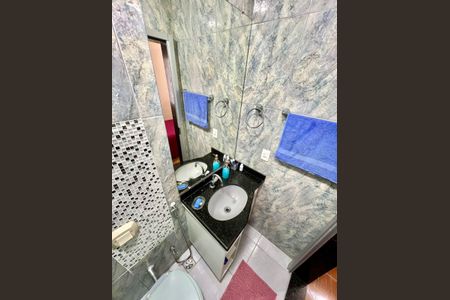 Casa à venda com 74m², 2 quartos e 2 vagas Casa à venda com 74m², 2 quartos e 2 vagasBanheiro da Suíte