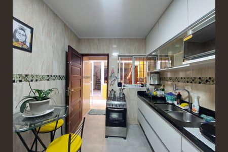 Casa para alugar com 80m², 2 quartos e 1 vagaCozinha