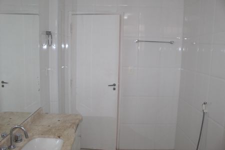 Apartamento à venda com 154m², 4 quartos e 1 vagaBanheiro 1