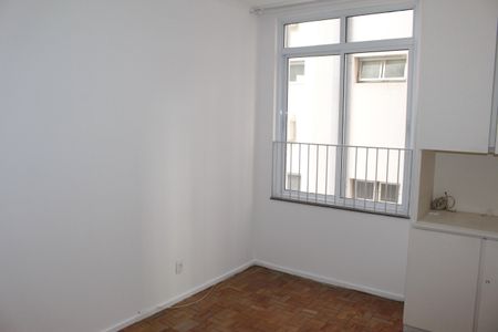 Apartamento à venda com 154m², 4 quartos e 1 vagaQuarto 1