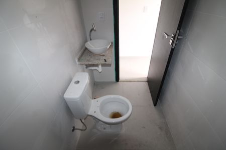 Apartamento à venda com 33m², 1 quarto e sem vagaBanheiro