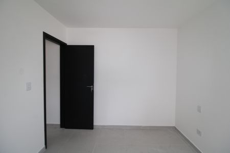 Quarto de apartamento à venda com 1 quarto, 33m² em Parada Inglesa, São Paulo