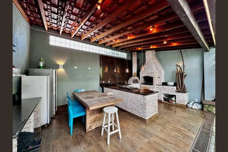 Casa à venda com 209m², 3 quartos e 2 vagasÁrea Gourmet