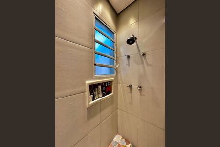 Casa à venda com 209m², 3 quartos e 2 vagasBanheiro da Suíte