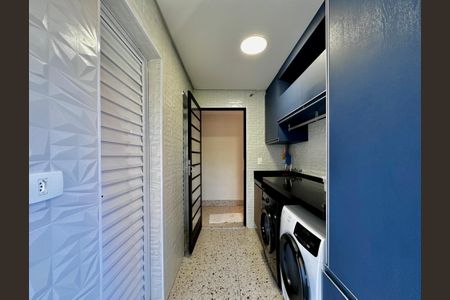 Casa à venda com 209m², 3 quartos e 2 vagasÁrea de Serviço