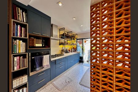 Casa à venda com 209m², 3 quartos e 2 vagasCozinha