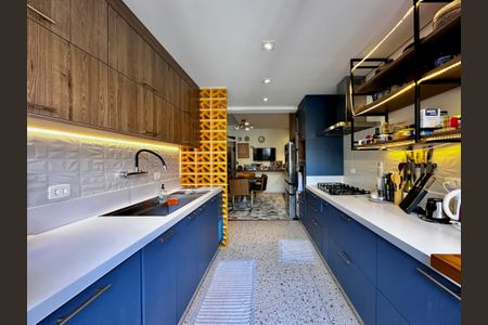 Casa à venda com 209m², 3 quartos e 2 vagasCozinha