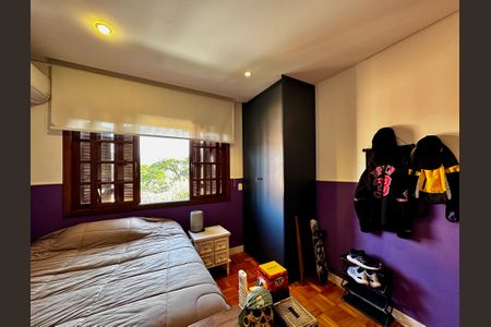 Casa à venda com 209m², 3 quartos e 2 vagasQuarto 2