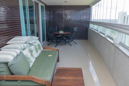 Apartamento para alugar com 243m², 5 quartos e 3 vagasSacada