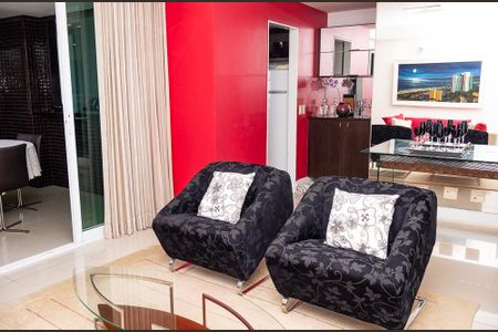 Apartamento para alugar com 243m², 5 quartos e 3 vagasSala