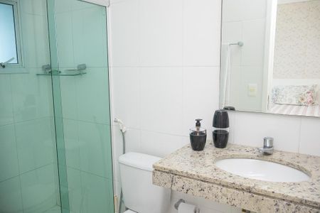 Apartamento para alugar com 243m², 5 quartos e 3 vagasBanheiro da Suíte 1