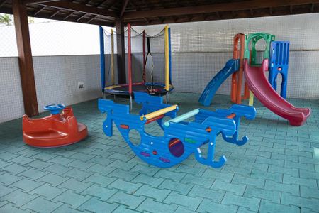 Apartamento para alugar com 243m², 5 quartos e 3 vagasÁrea comum - Playground