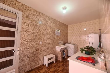 Casa à venda com 120m², 3 quartos e 3 vagasÁrea de Serviço