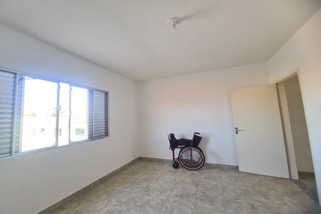 Casa à venda com 120m², 3 quartos e 3 vagasQuarto 2