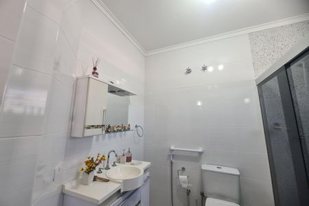Casa à venda com 120m², 3 quartos e 3 vagasBanheiro da Suíte 3