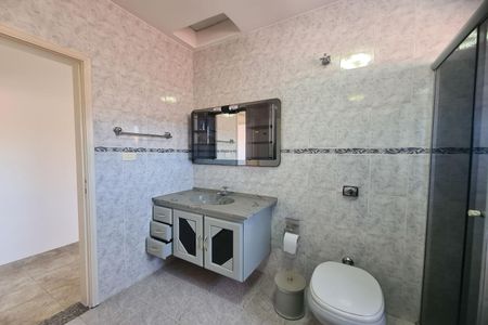 Casa à venda com 120m², 3 quartos e 3 vagasBanheiro