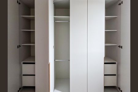 Apartamento à venda com 44m², 2 quartos e 1 vagaQuarto 1