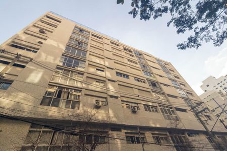 Apartamento à venda com 172m², 3 quartos e 2 vagasFachada