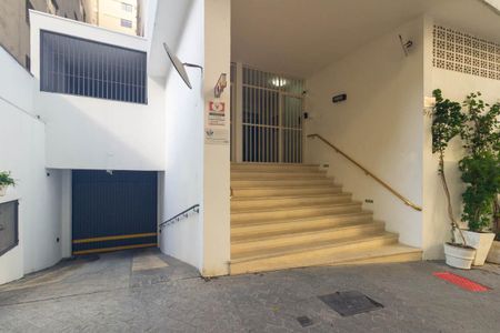 Apartamento à venda com 172m², 3 quartos e 2 vagasFachada