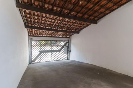 Casa para alugar com 168m², 2 quartos e 2 vagas