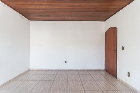 Casa para alugar com 168m², 2 quartos e 2 vagas
