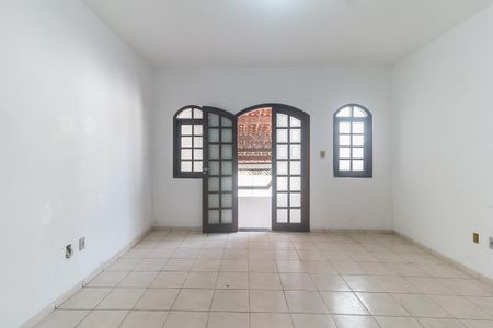 Casa para alugar com 168m², 2 quartos e 2 vagas