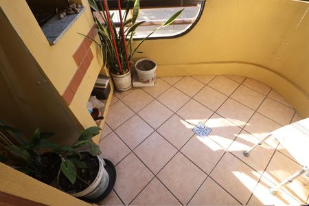 Apartamento à venda com 76m², 2 quartos e 1 vagaSacada/Churrasqueira