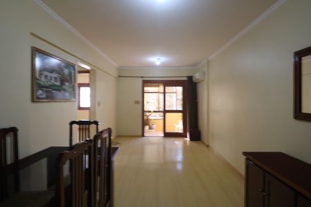 Apartamento à venda com 76m², 2 quartos e 1 vagaSala