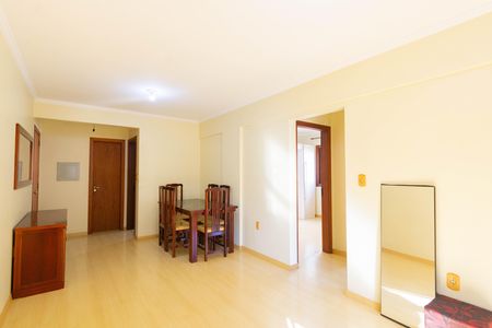 Apartamento à venda com 76m², 2 quartos e 1 vaga
