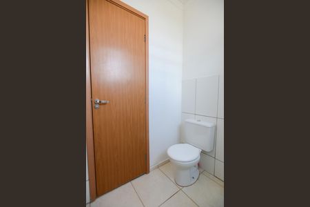 Apartamento para alugar com 45m², 2 quartos e 1 vaga Apartamento para alugar com 45m², 2 quartos e 1 vagaBanheiro