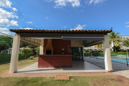 Apartamento para alugar com 45m², 2 quartos e 1 vaga Apartamento para alugar com 45m², 2 quartos e 1 vagaÁrea comum - Churrasqueira