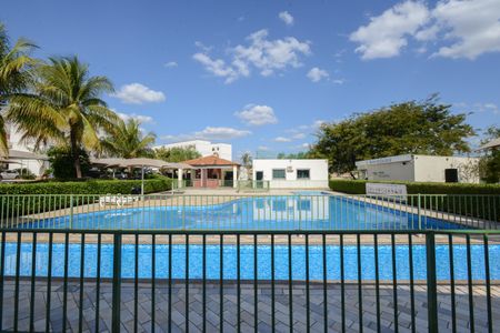 Apartamento para alugar com 45m², 2 quartos e 1 vaga Apartamento para alugar com 45m², 2 quartos e 1 vagaÁrea comum - Piscina