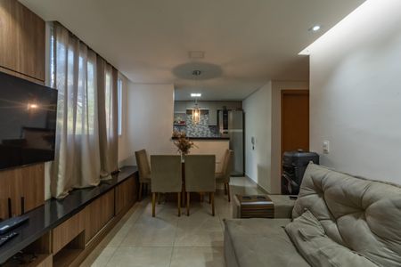 Apartamento à venda com 45m², 2 quartos e 1 vaga Apartamento à venda com 45m², 2 quartos e 1 vagaSala