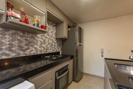 Apartamento à venda com 45m², 2 quartos e 1 vaga Apartamento à venda com 45m², 2 quartos e 1 vagaCozinha