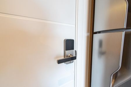 Studio para alugar com 20m², 1 quarto e sem vaga Studio para alugar com 20m², 1 quarto e sem vagaFechadura eletrônica